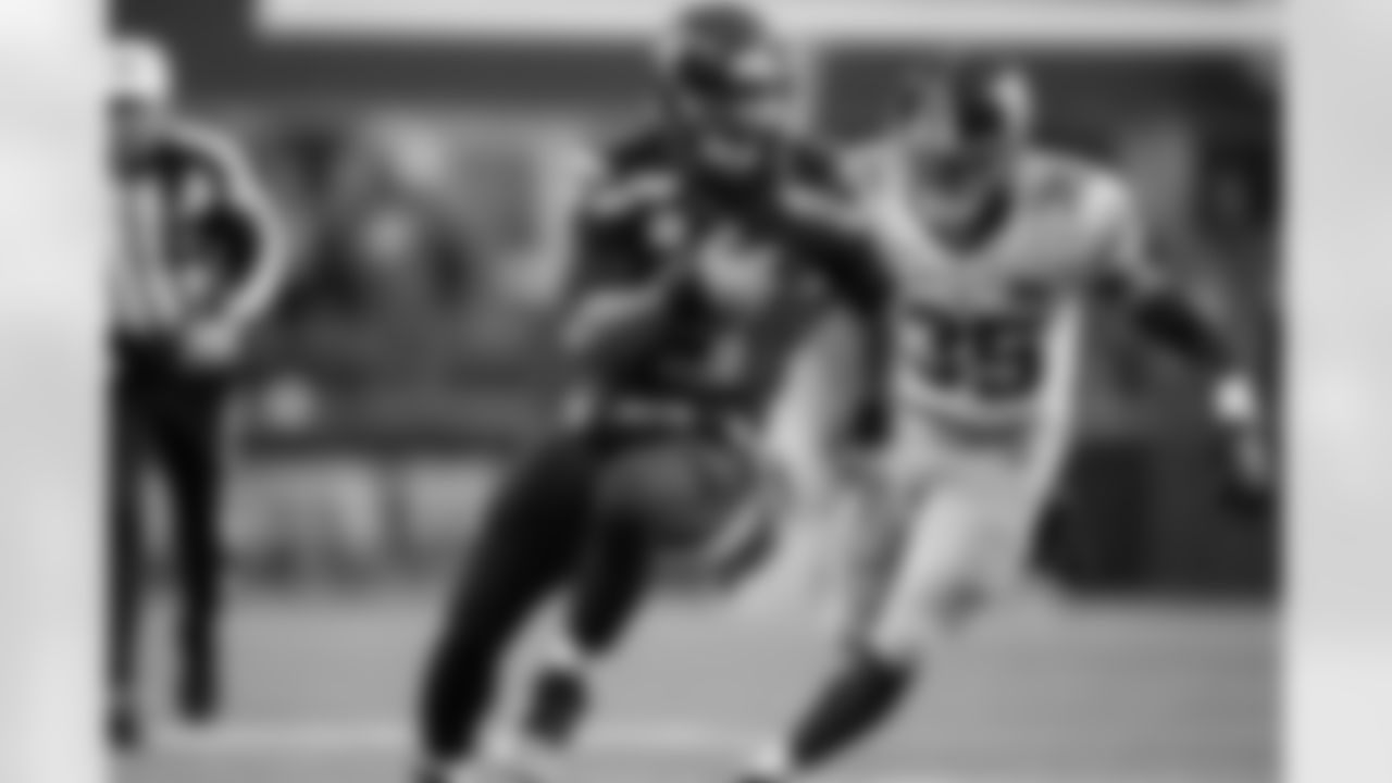 Seahawks quarterback Russell Wilson continued his success moving the chains with both his arm and legs. Wilson rushed for 107 yards against the Giants, for his third 100-yard plus rushing game of the season
