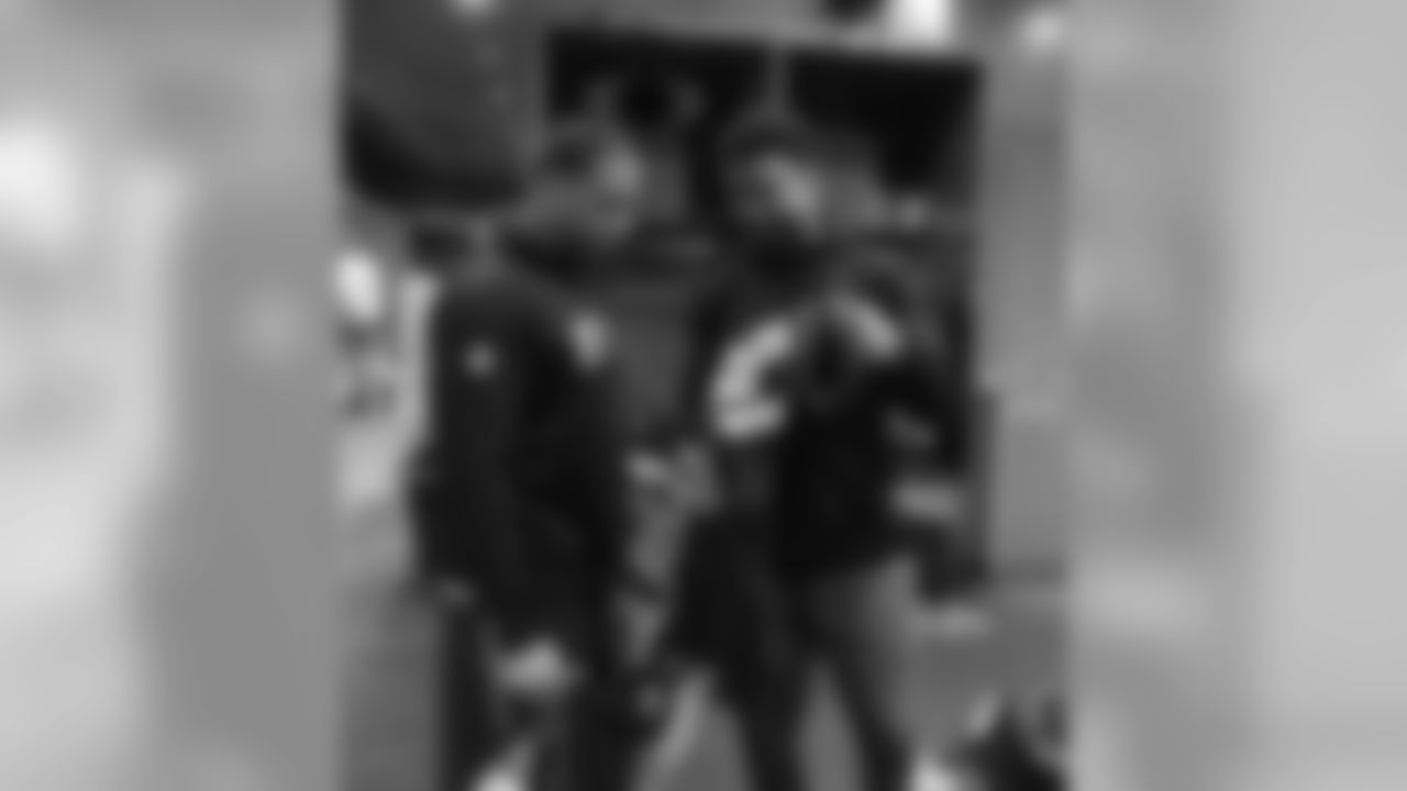 cst_am4i1609.jpg
