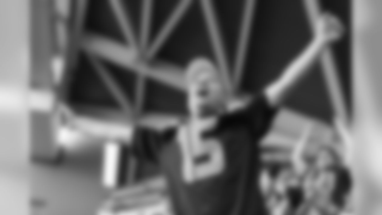 3r0a9315_0.jpg