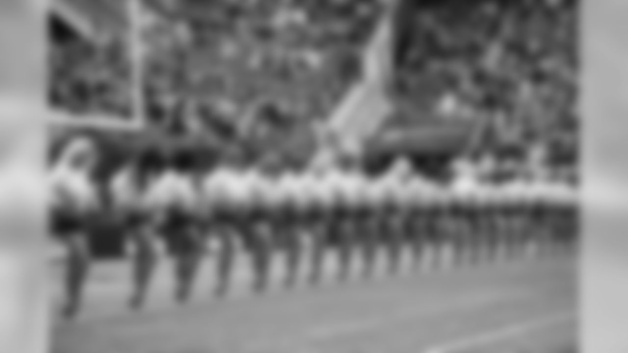 20161016_seagals_falcons_janegphoto-78.jpg