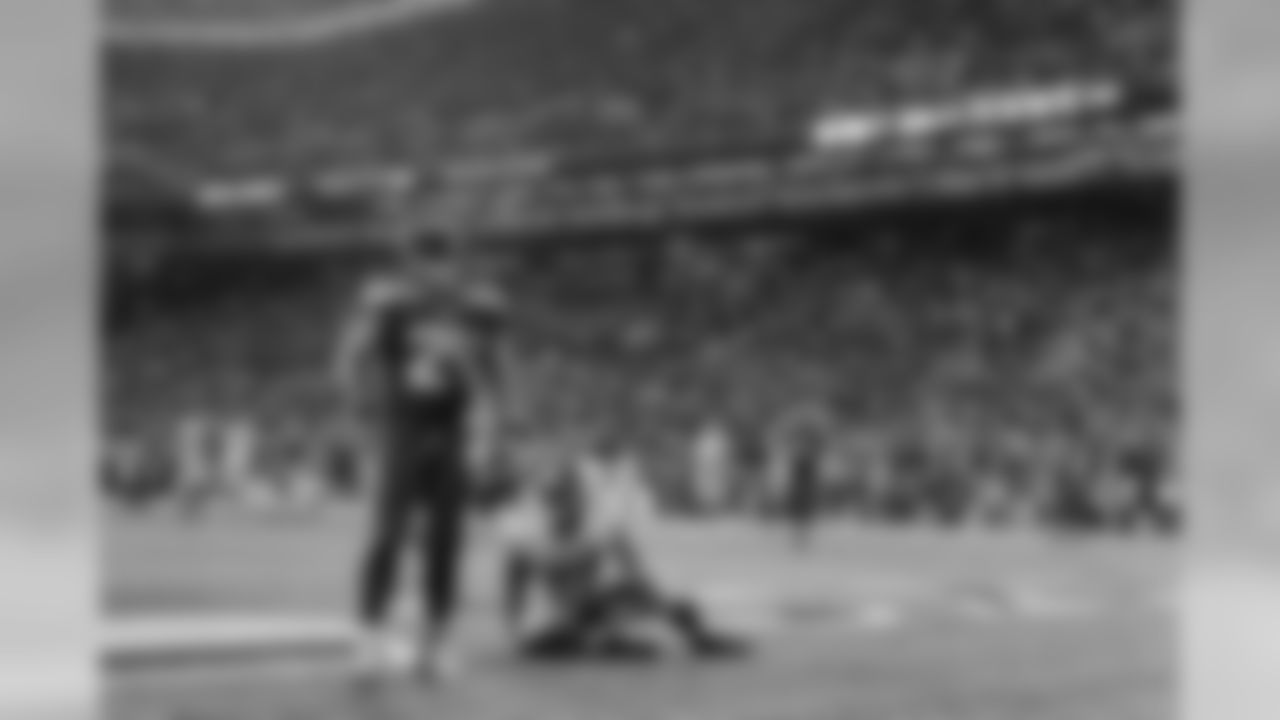 So. Beastly. Marshawn Lynch stands tall after his fourth rushing touchdown of the afternoon, this one a 16-yard scamper up the middle to give the Seahawks a 31-17 advantage in the fourth quarter.