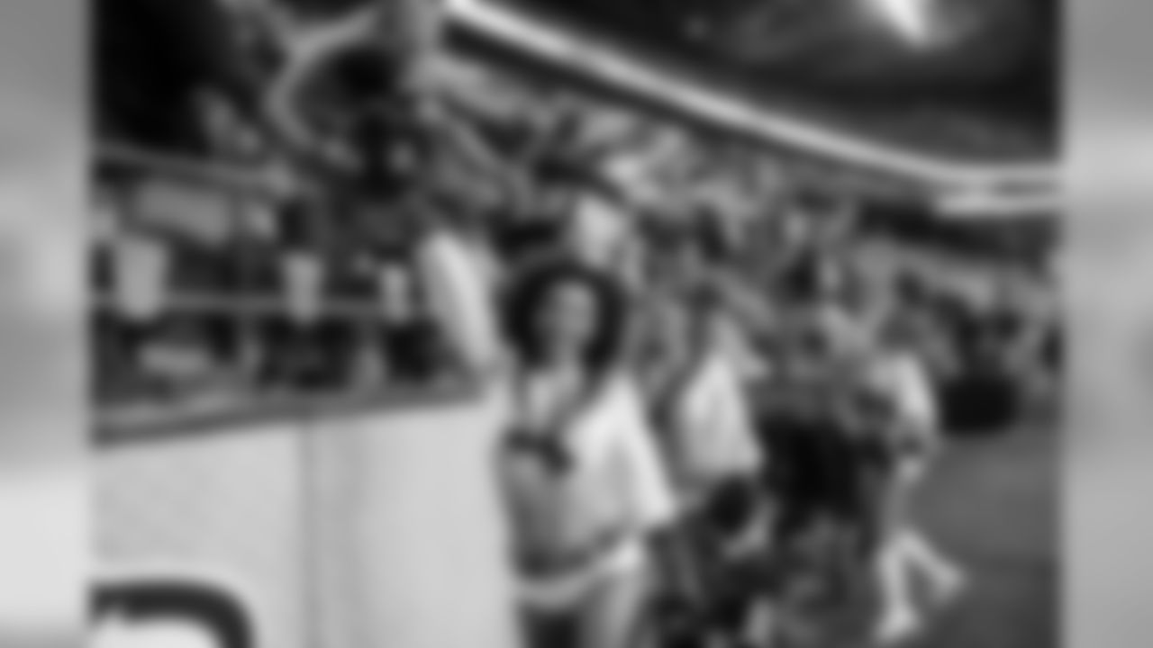 20161108_seagal_bills_janegphoto-103.jpg