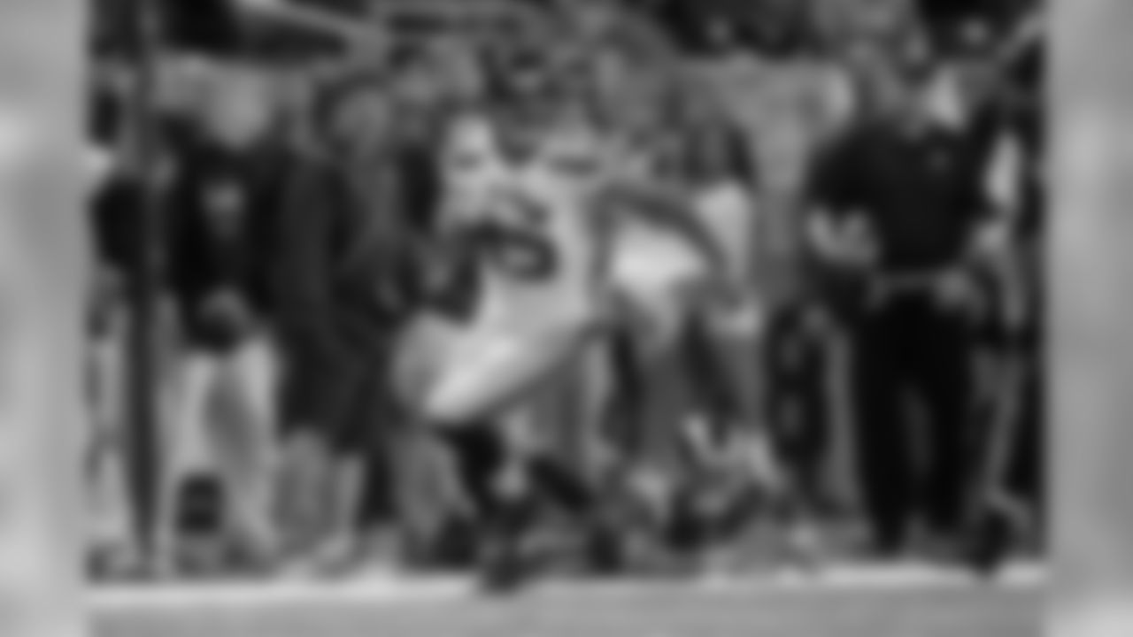 Brian Hansen, Kids Club Member of the Game Week 3 vs. Chicago Bears