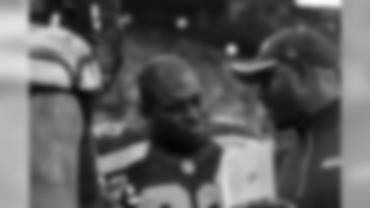tempPoss-141102-7896.jpg