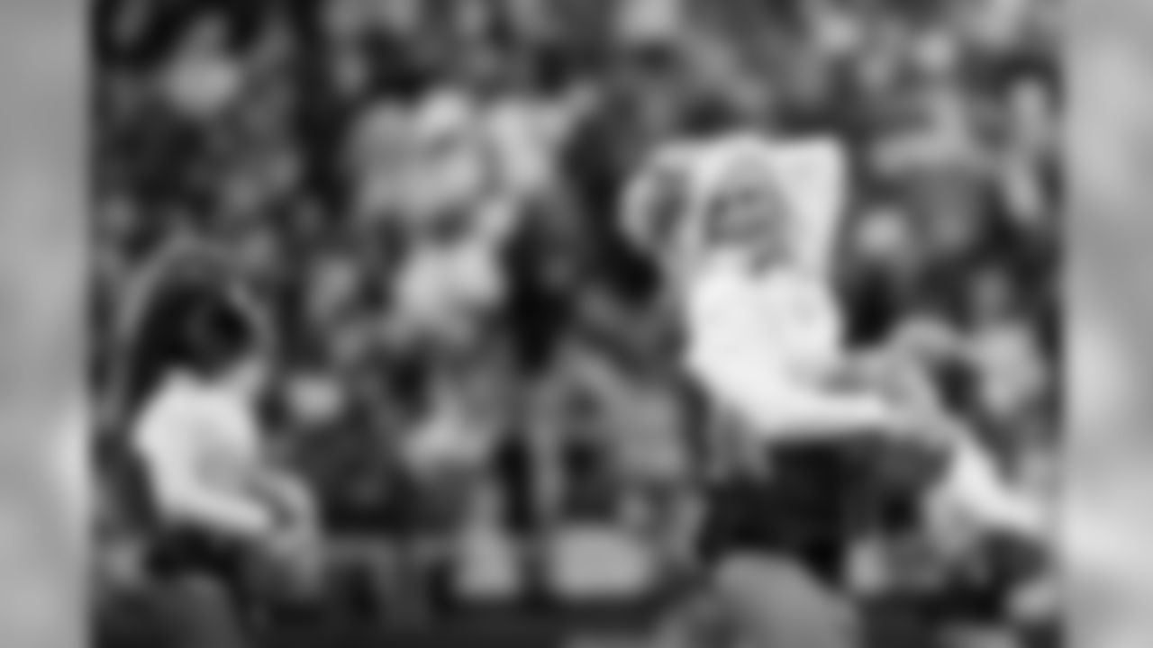20161016_seagals_falcons_janegphoto-91.jpg