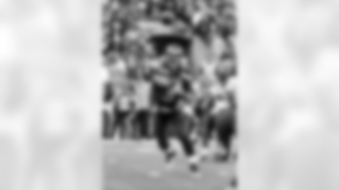russellwilson_passing-17.jpg