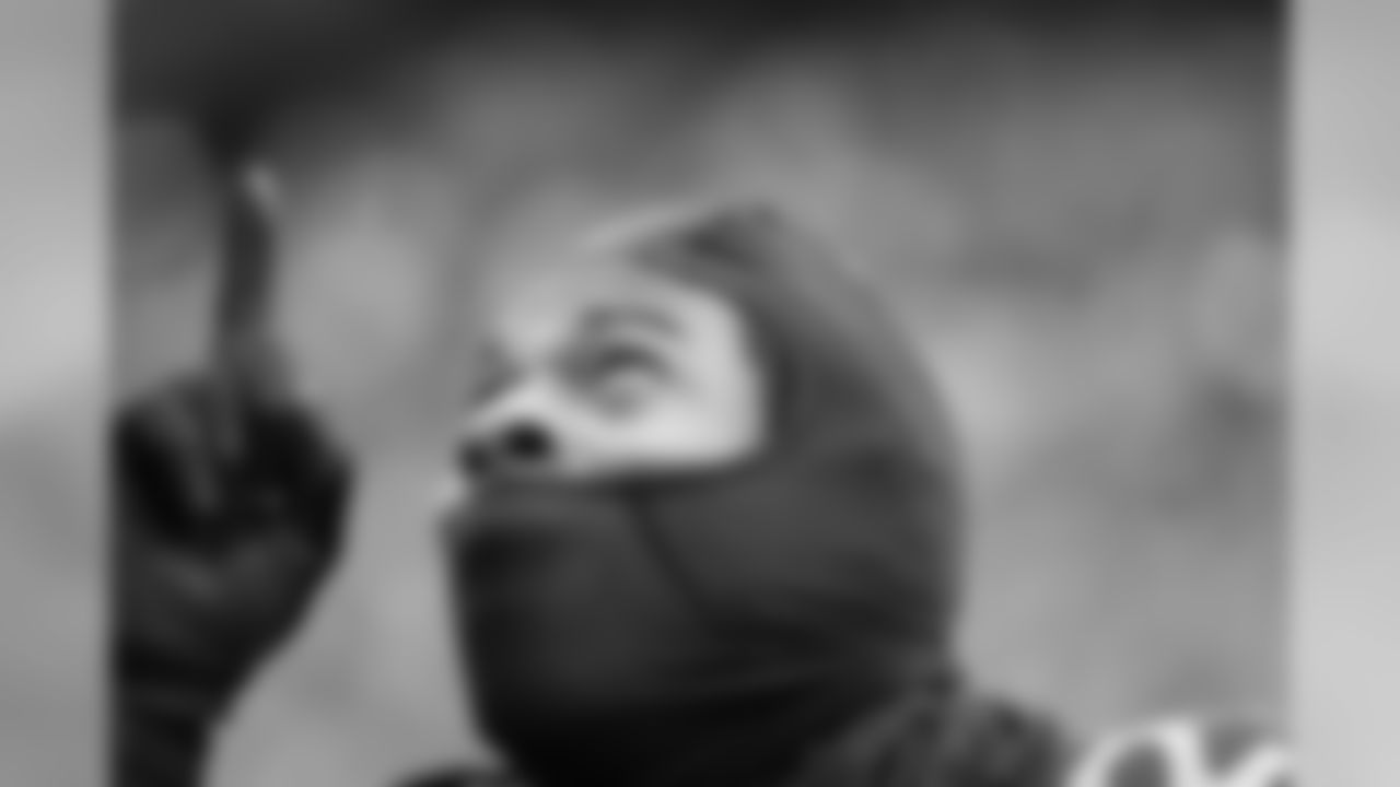 tempPoss-141102-1090.jpg
