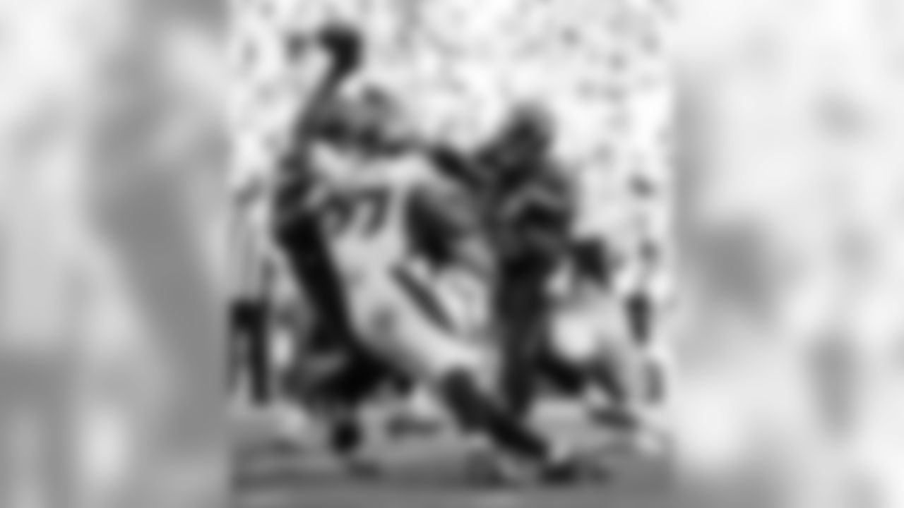 russellwilson_passing-8.jpg