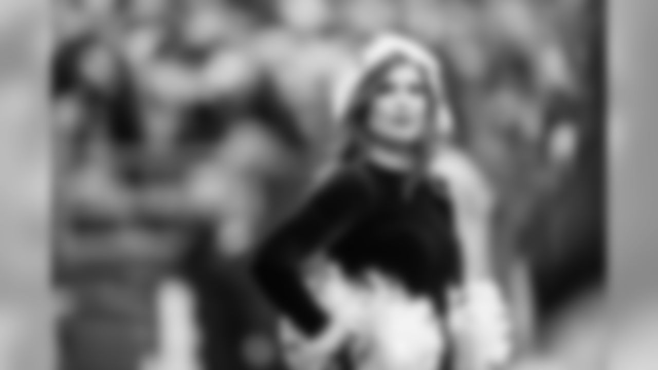 20171217_seagals_rams_janegphoto-74_0.jpg