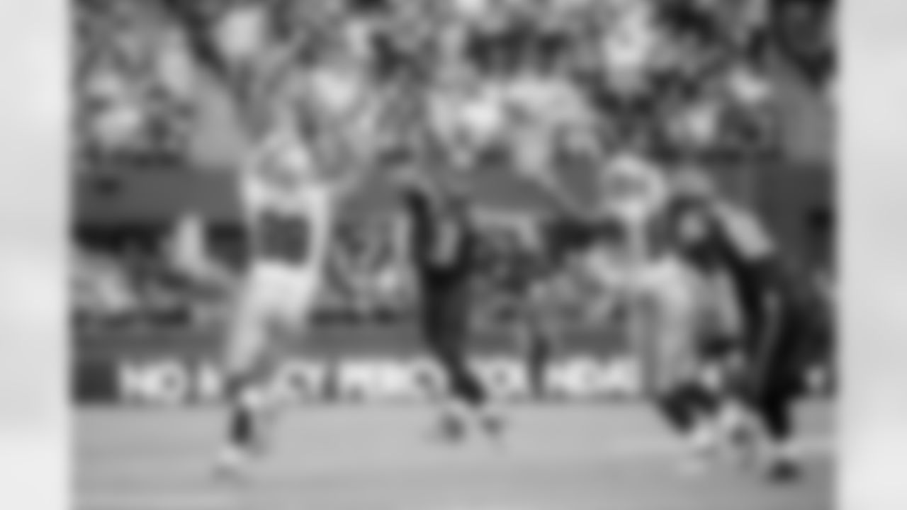 russellwilson_passing-11.jpg