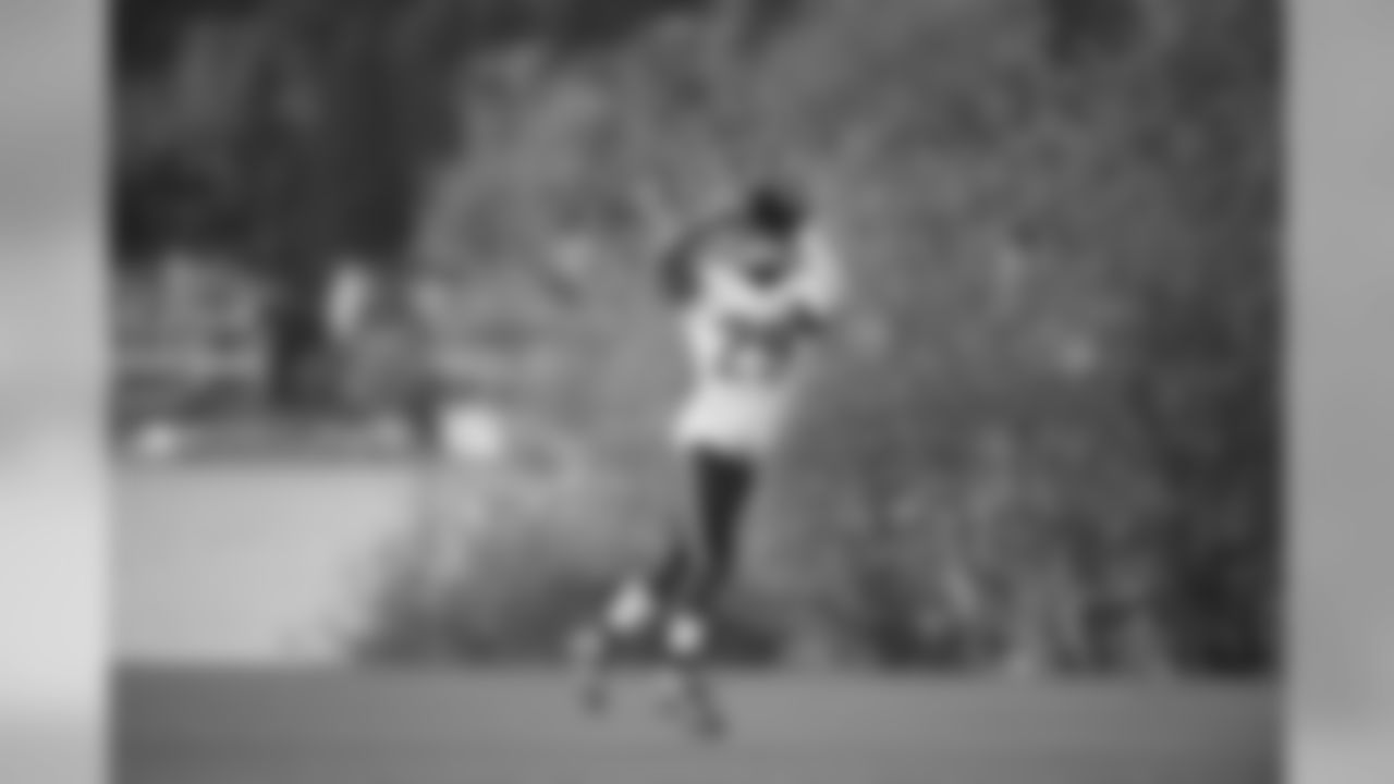 29_earl_thomas_real_practice.jpg