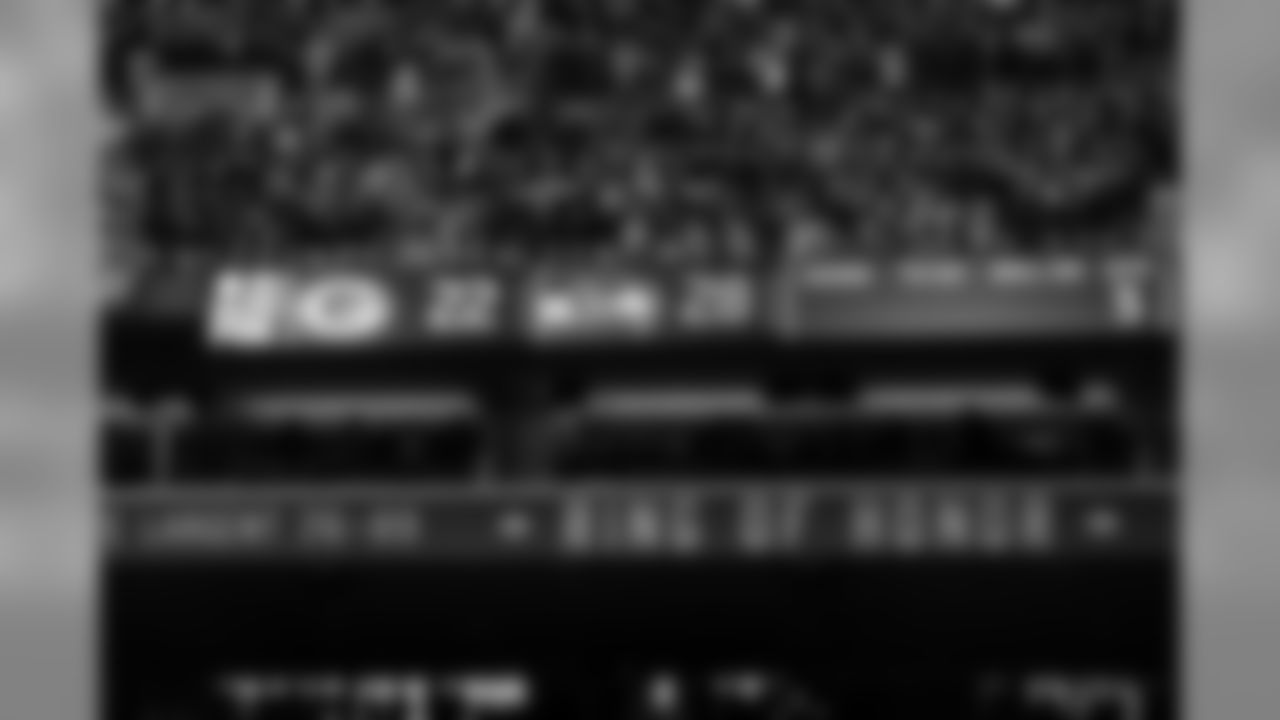 The scoreboard at midfield of CenturyLink Field told the story -- Seattle 28, Green Bay 22, quarter "5" at the end of the game.