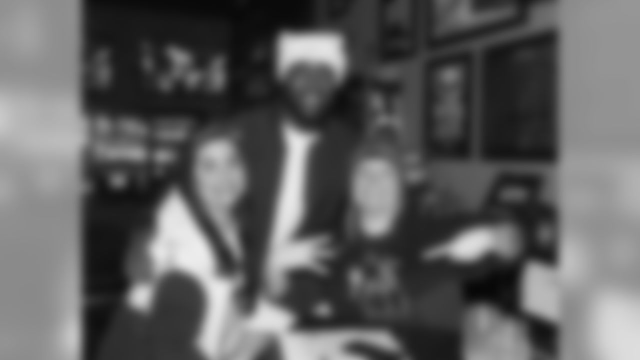 cst_am4i8379.jpg