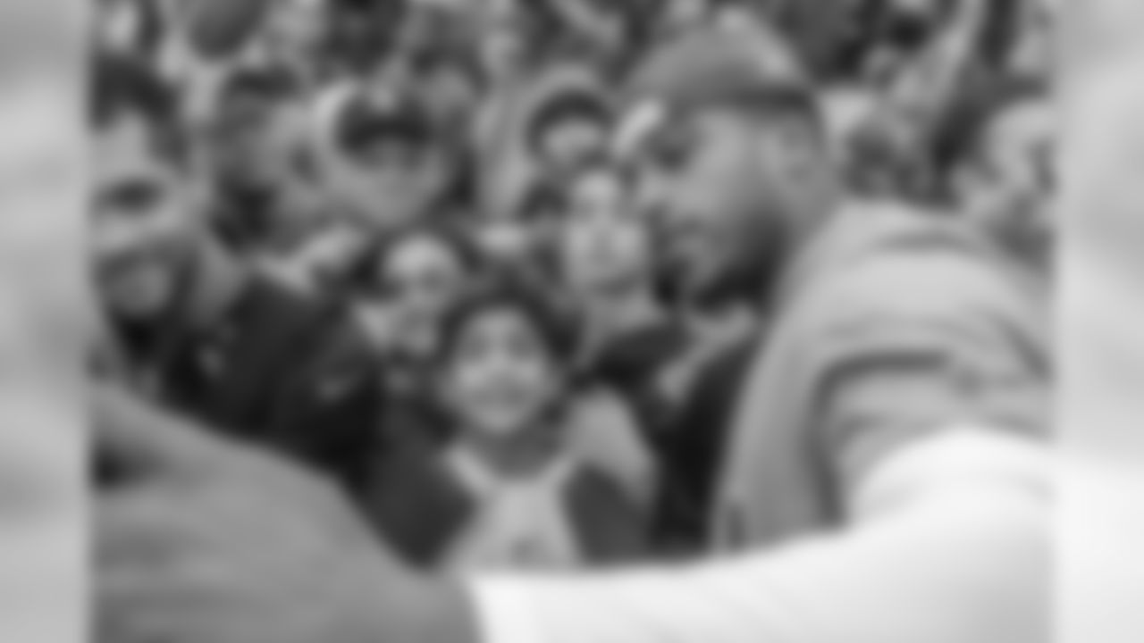 170127_pro_bowl_fans_day_three-17.jpg