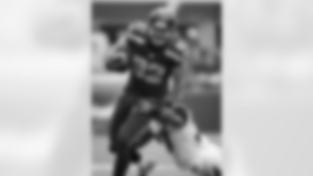 templm_b20130922Hawks-Jags3016.jpg