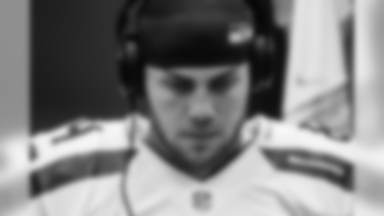 In the Seahawks locker room, tight end Cooper Helfet was deep in thought and listening to his pregame music.