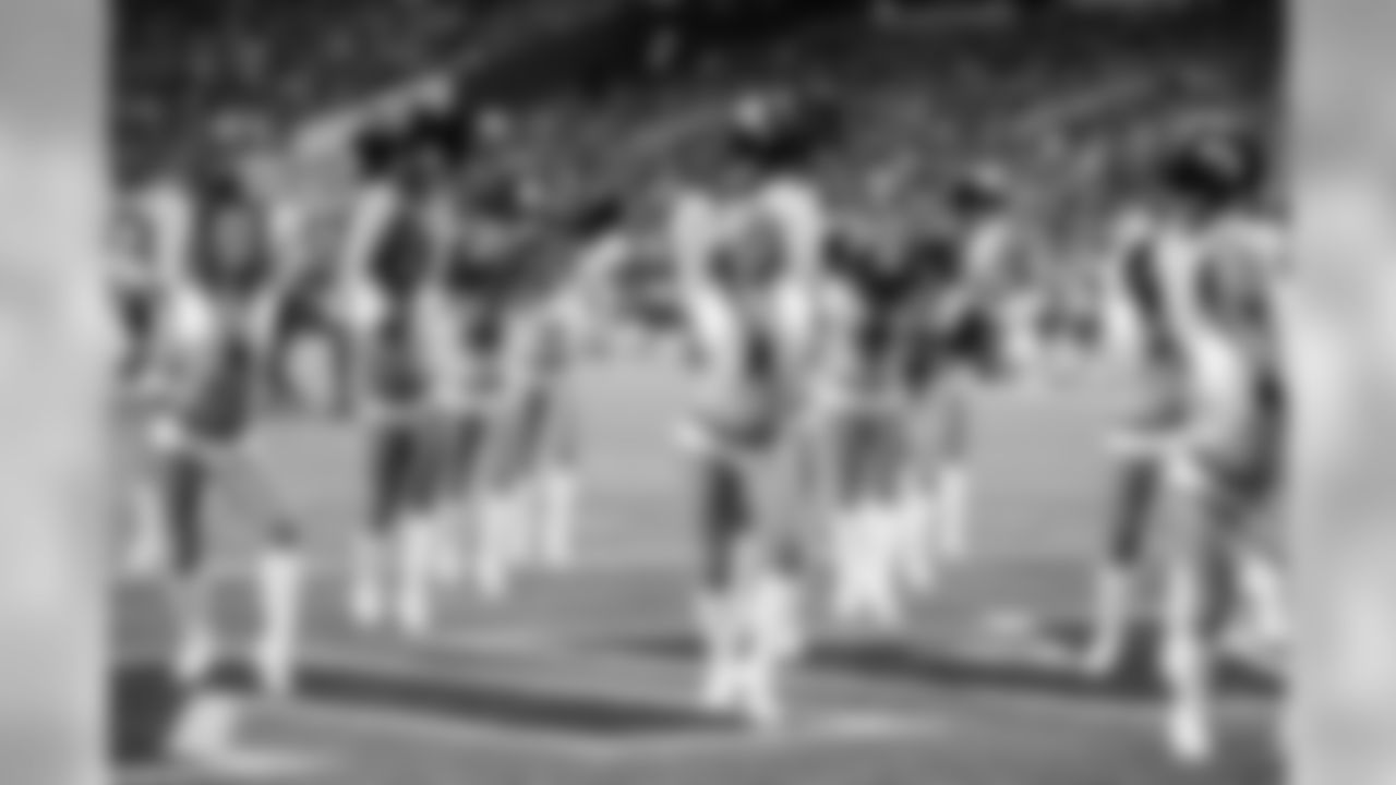 20161108_seagal_bills_janegphoto-116.jpg