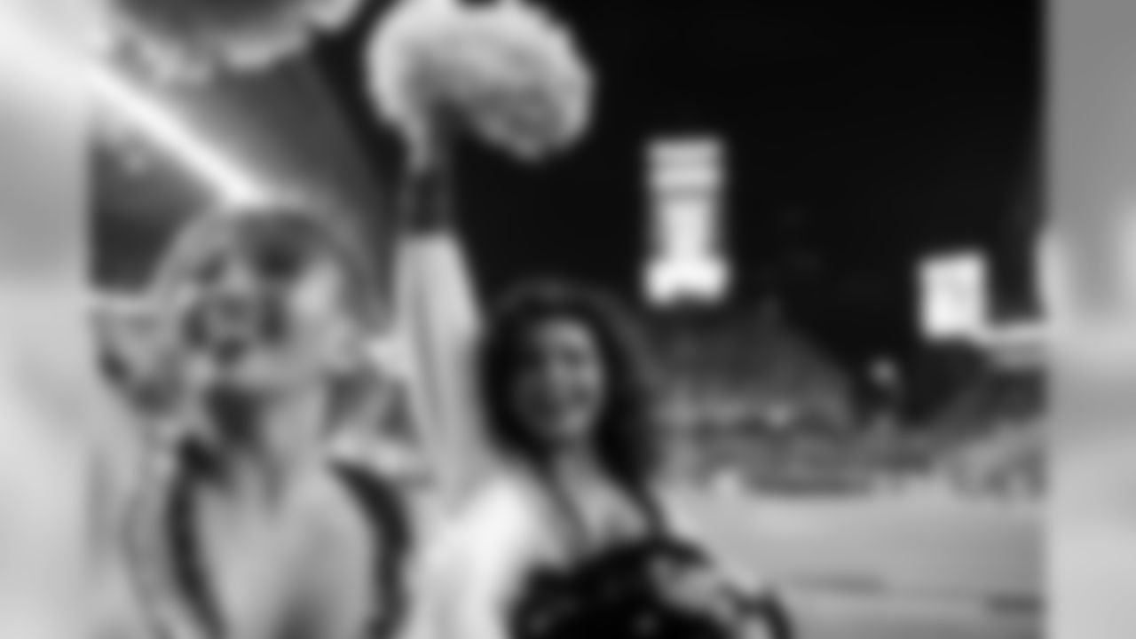 20161108_seagal_bills_janegphoto-81.jpg