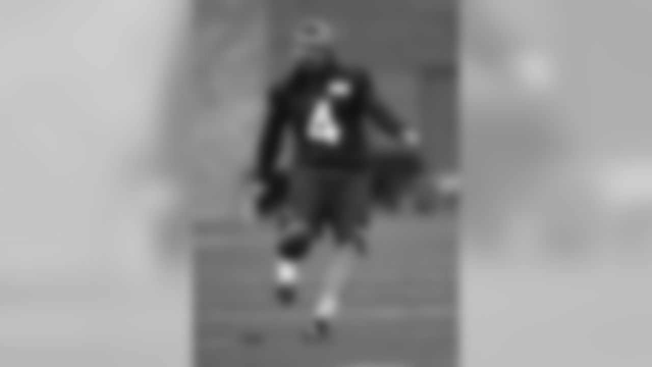 4_steven_hauschka_practice.jpg