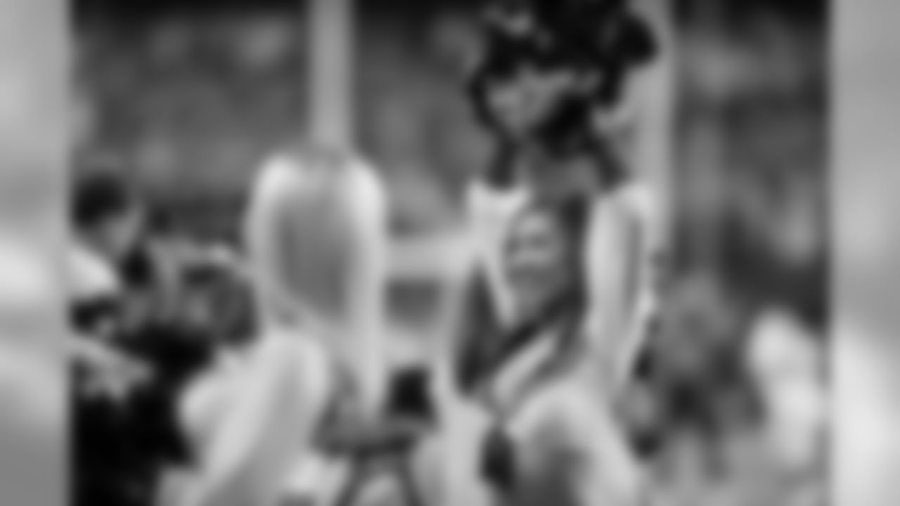 20161108_seagal_bills_janegphoto-138.jpg
