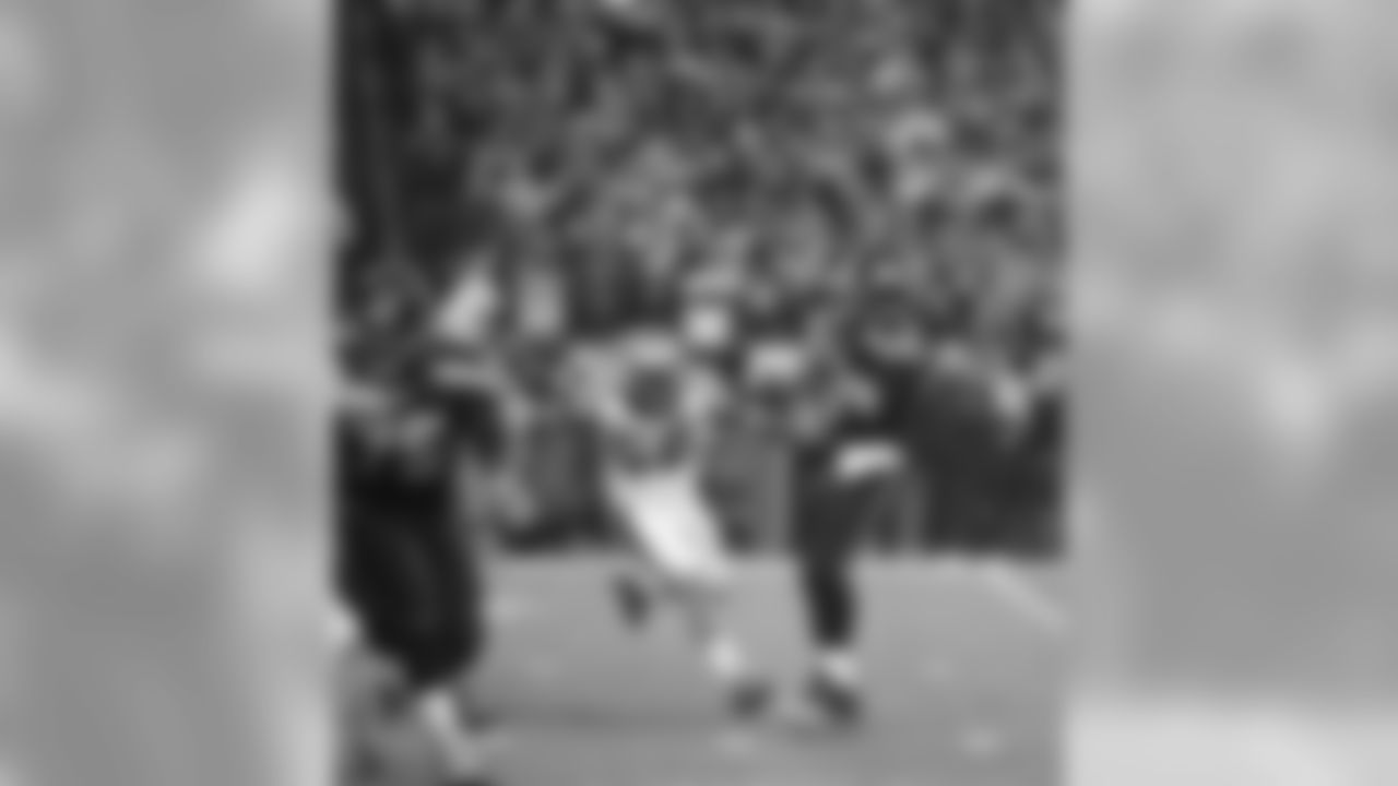 russellwilson_passing-25.jpg