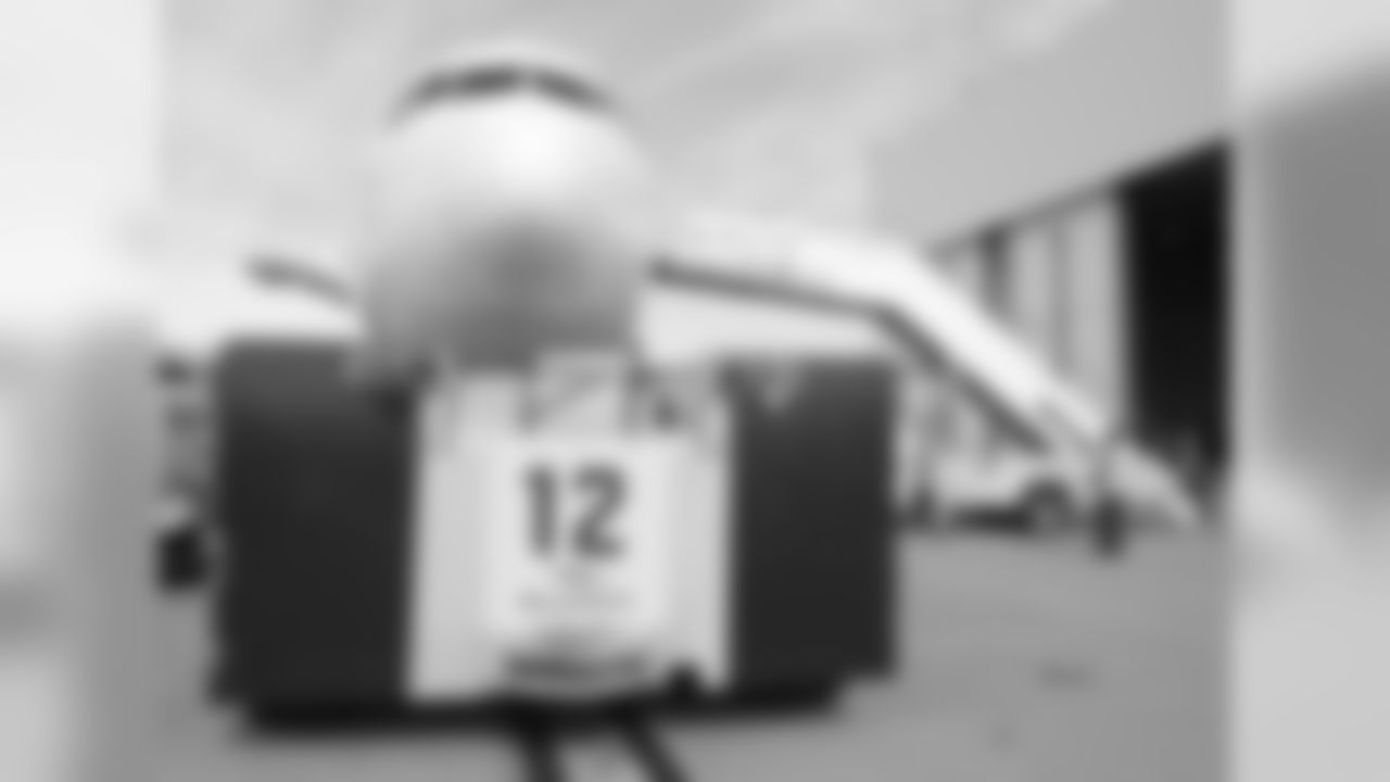 _cst_ek2v4656.jpg