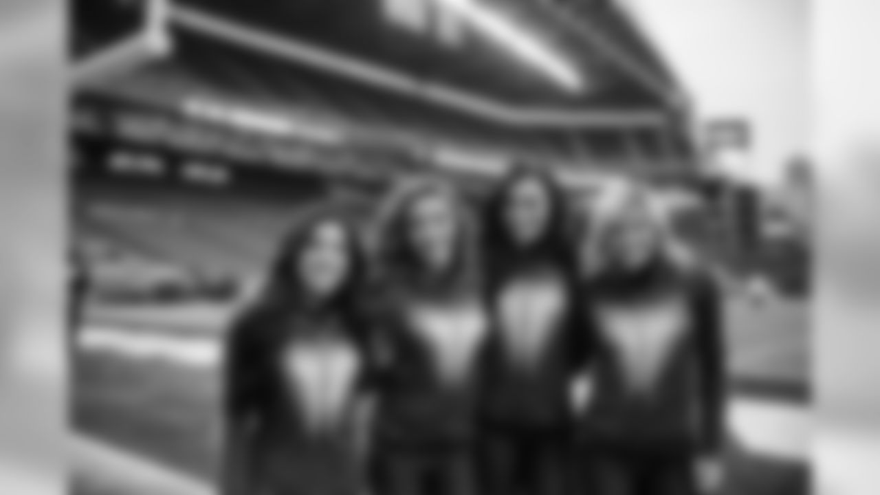 20171217_seagals_rams_janegphoto-23_0.jpg