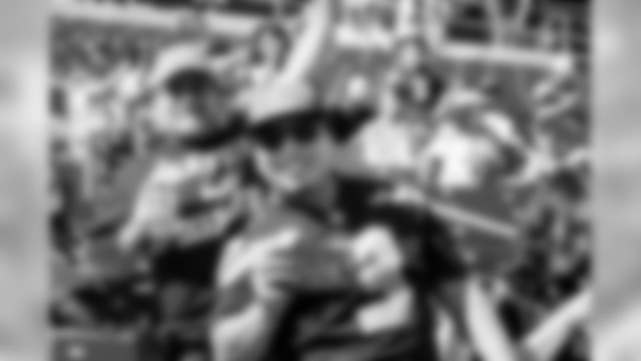 rm5_9210_0.jpg