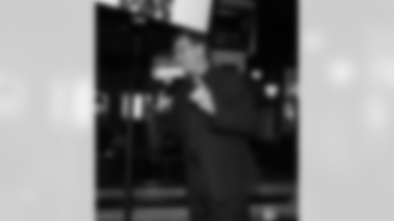cst_am4i0104_0.jpg