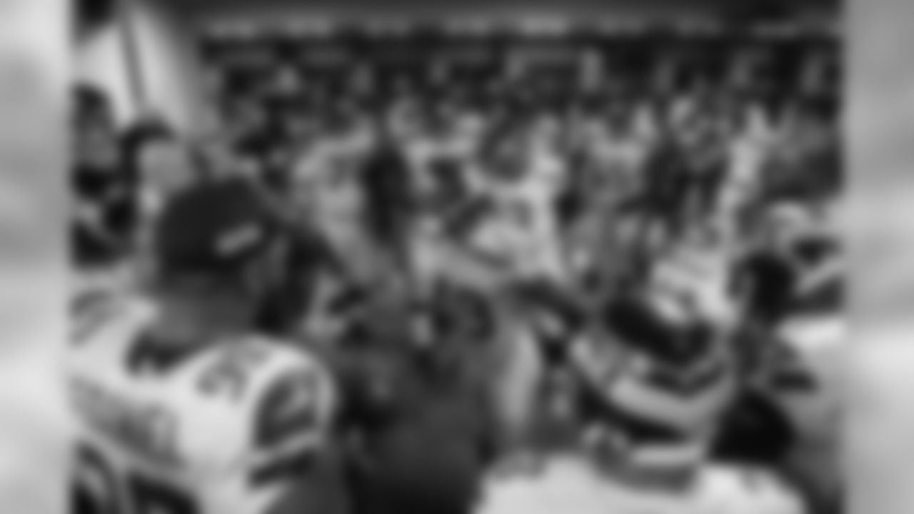 Safety Earl Thomas fires up the team with a pregame message just before the team left the locker room for kickoff.