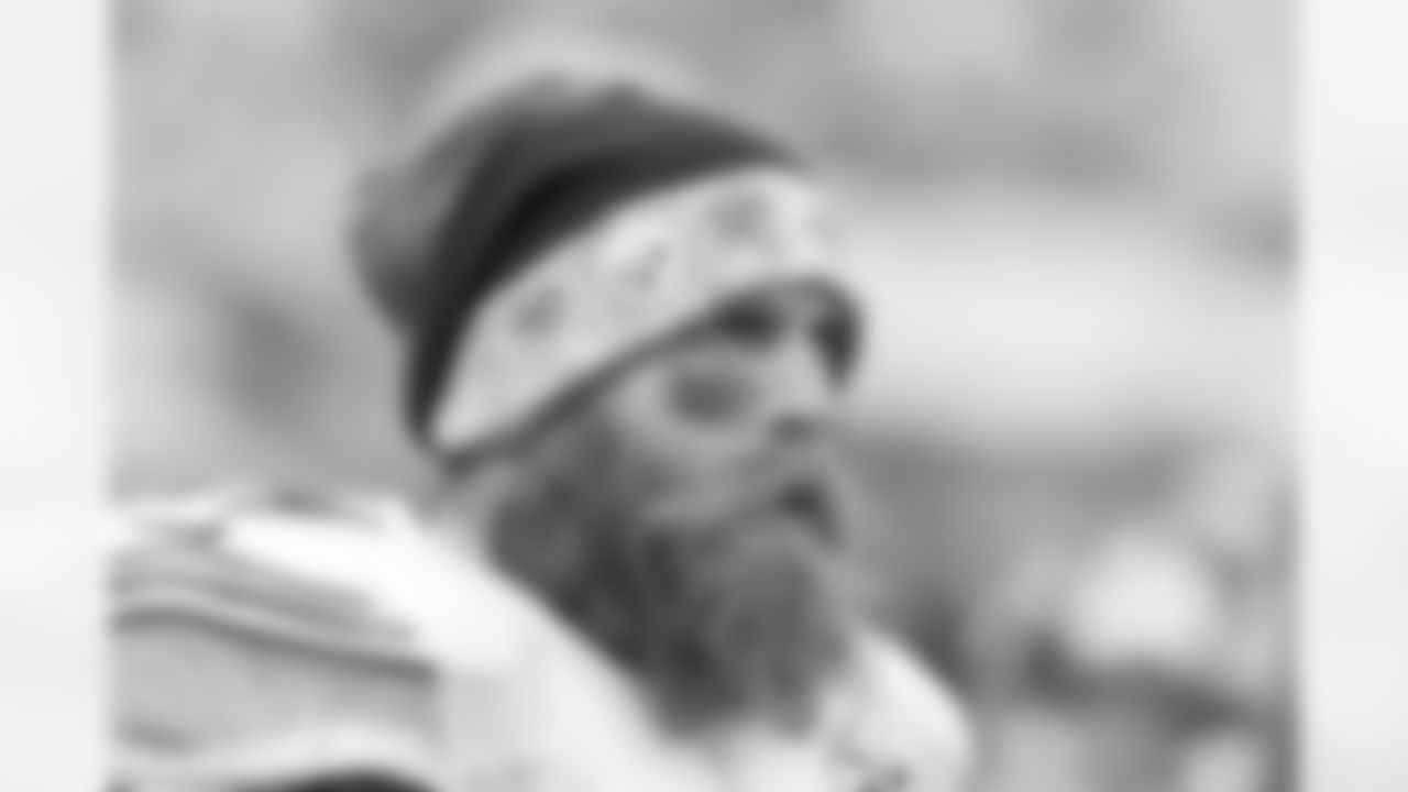 2002 Brett Keisel: Its very rare for a human being to stand 6-foot-5, weigh 285 pounds, and be as athletic as Brett Keisel. During the seasons in which Keisel learned to be a 3-4 defensive end, he contributed on special teams, often in dynamic fashion. A full-time starter beginning in 2006, Keisel has 29 career sacks and 32 passes batted at the line of scrimmage to date. Two Super Bowl rings.