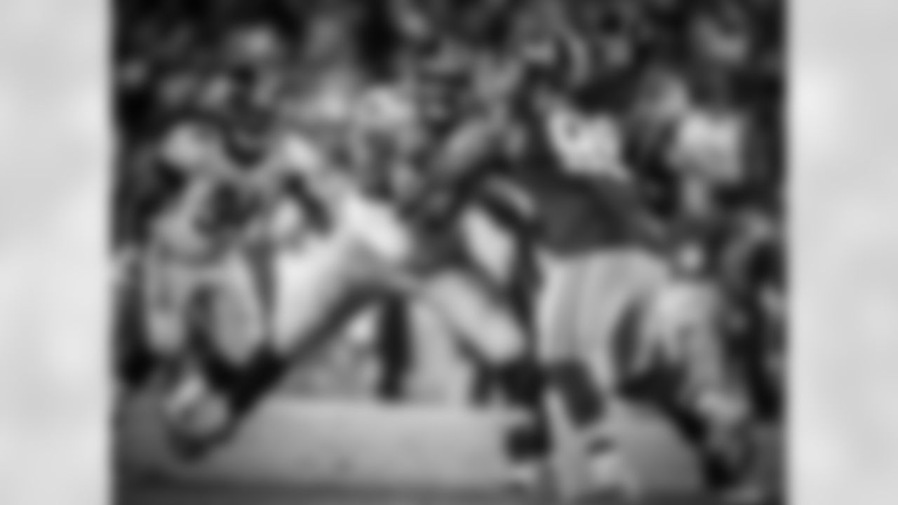 DeAngelo Williams, Ramon Foster and Alejandro Villanueva