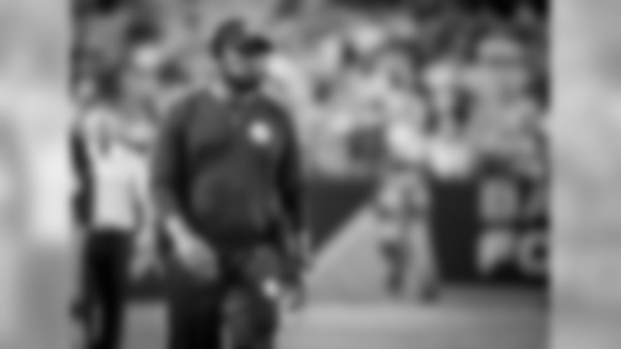 Coach Mike Tomlin