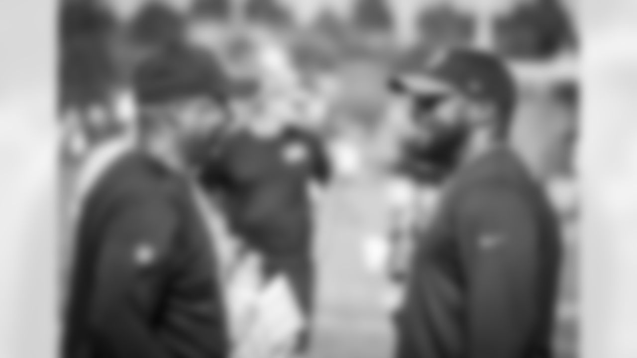 Lions Head Coach Jim Caldwell and Steelers Head Coach Mike Tomlin