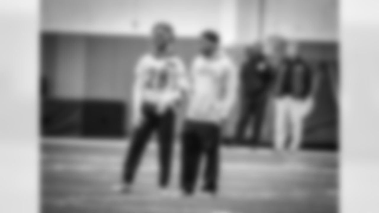 Sean Davis and Carnell Lake