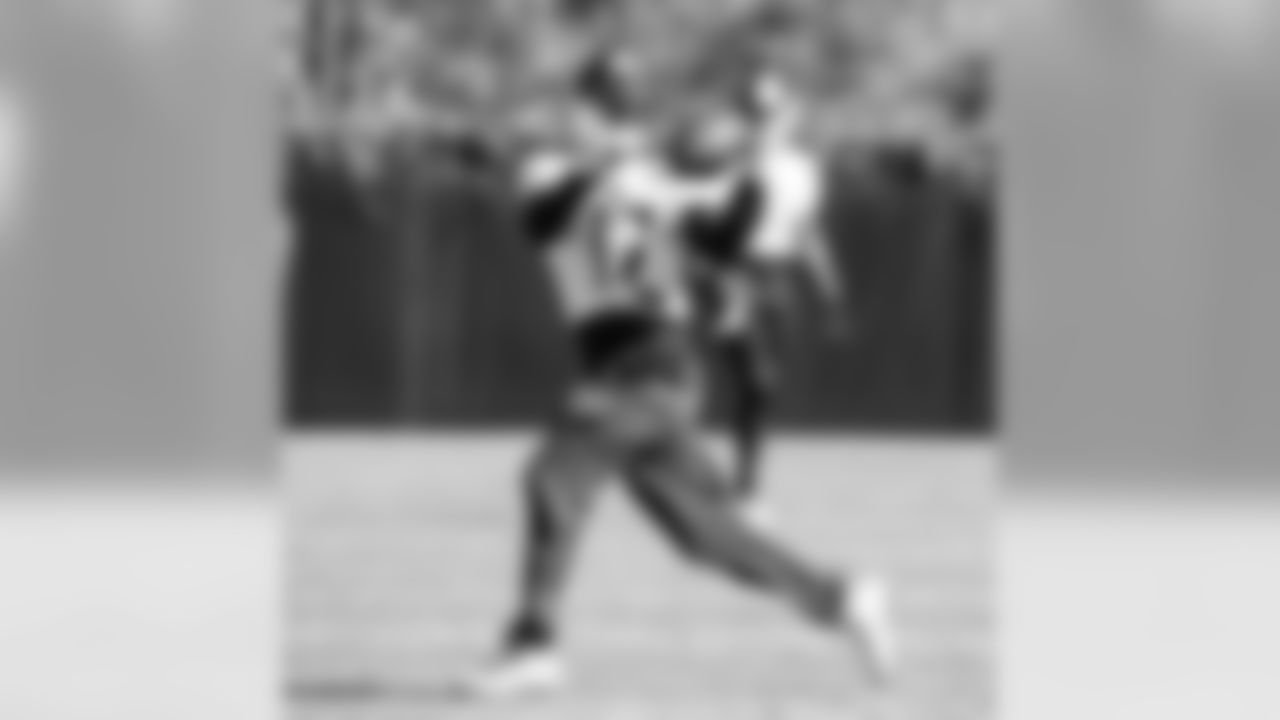 Eli Rogers