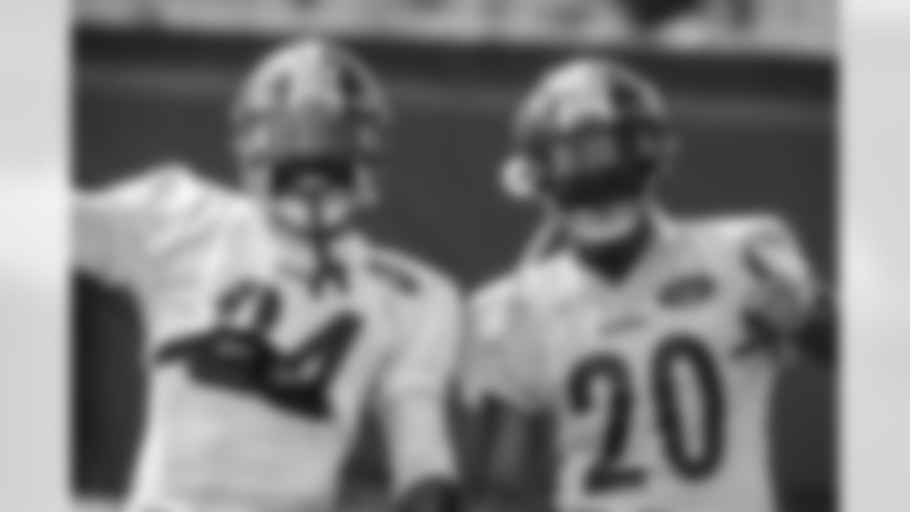 Antonio Brown and Robert Golden