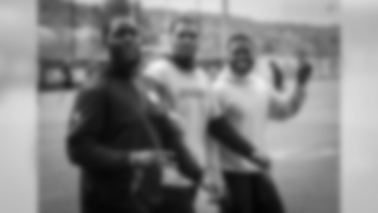 Chris Hubbard, Maurkice Pouncey, and Antonio Brown