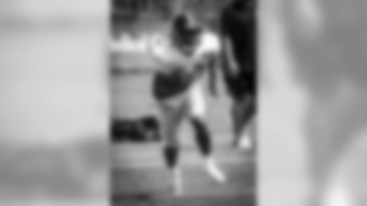 WR Demarcus Ayers
