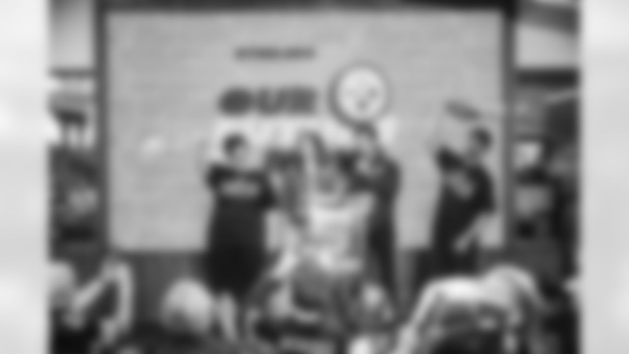 2017_Fan_Blitz0429to_261