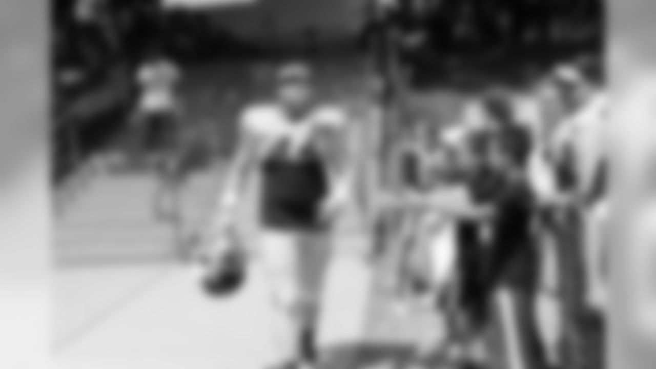 LB Tyler Matakevich (46)
