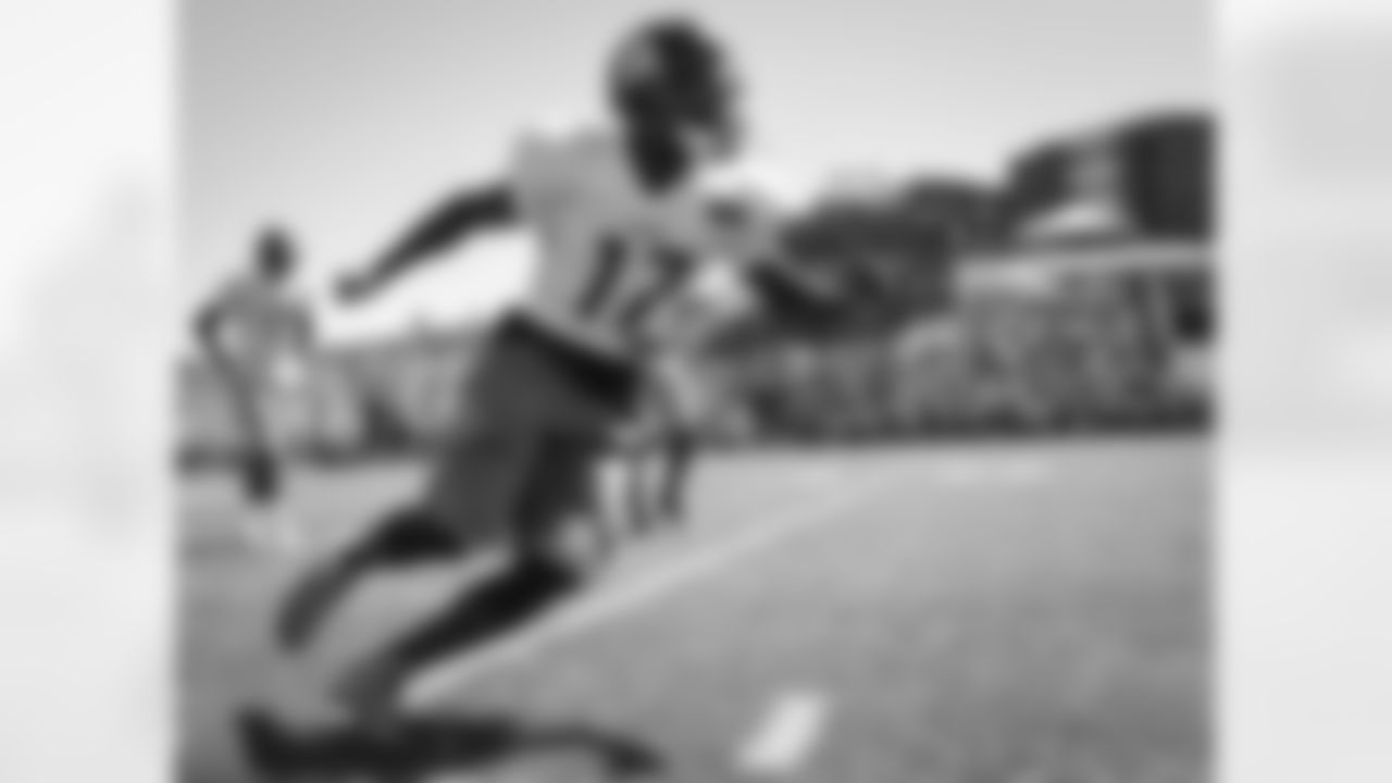 Eli Rogers
