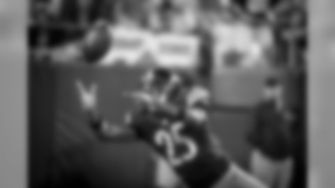 Artie Burns