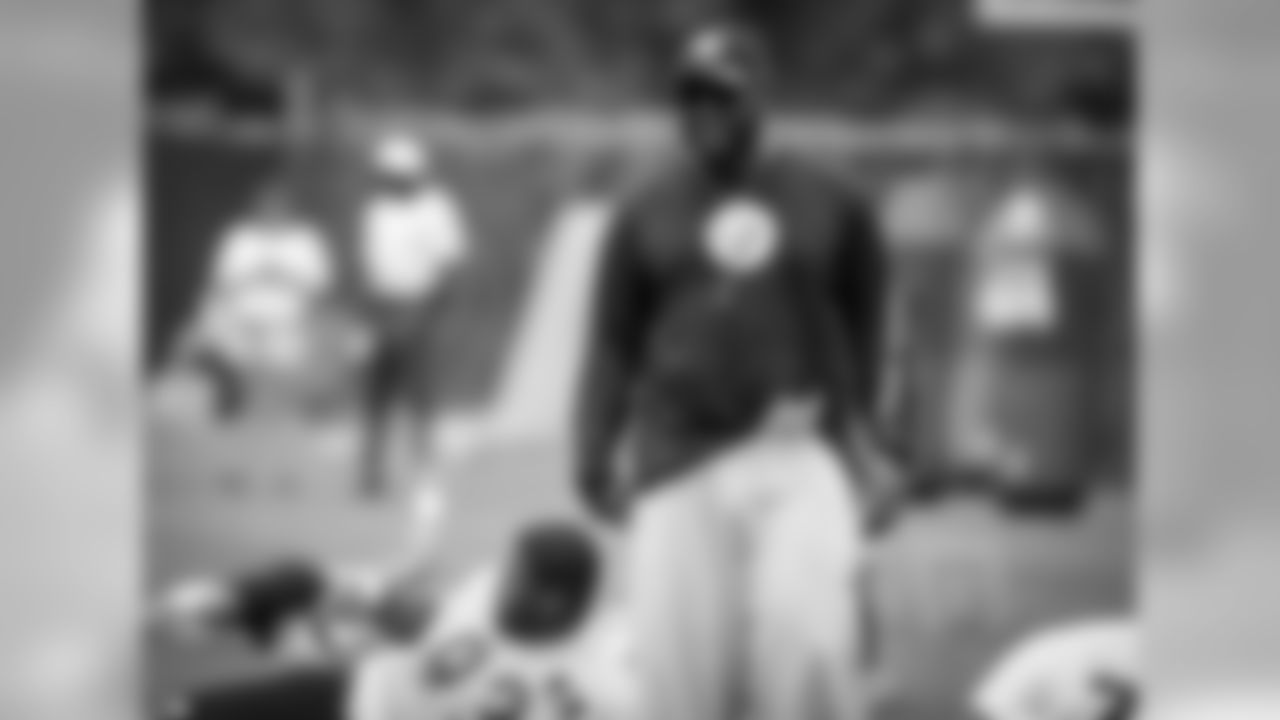 Coach Mike Tomlin