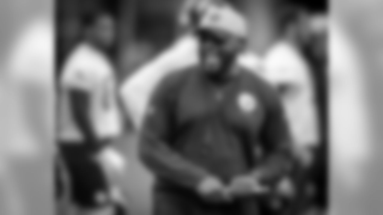 Coach Mike Tomlin