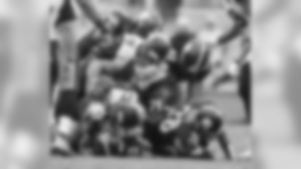 Vince Williams, Bud Dupree, Javon Hargrave, Sean Davis, and Ryan Shazier