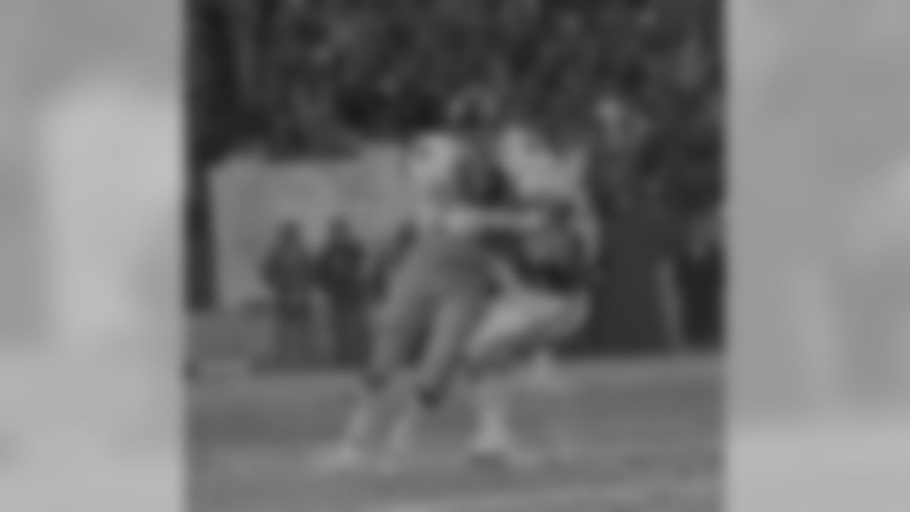 The Steelers defeated the Colts 40-14 in an AFC Divisional playoff game on December 19, 1976.