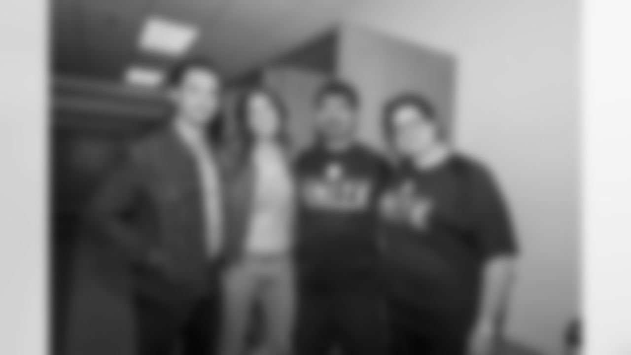 Fan_Blitz_MandyMilo_0429aa_0137
