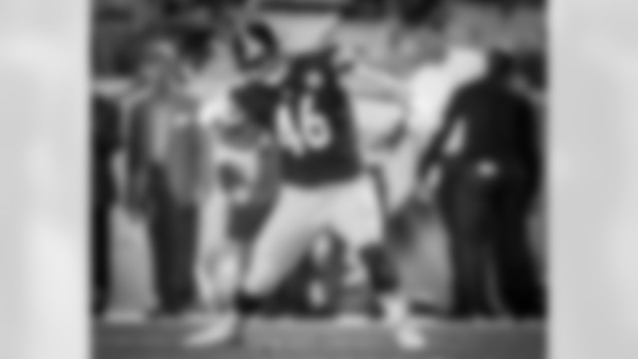 LB Tyler Matakevich