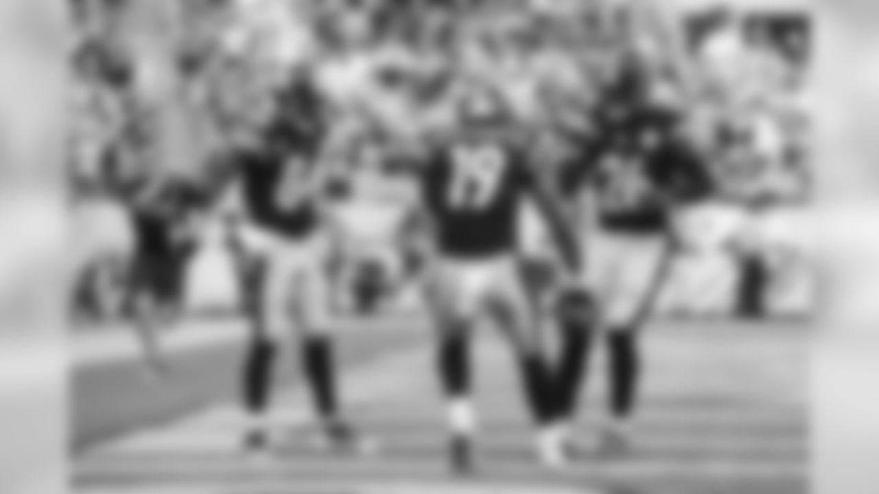 Antonio Brown, JuJu Smith-Schuster, and Le'Veon Bell